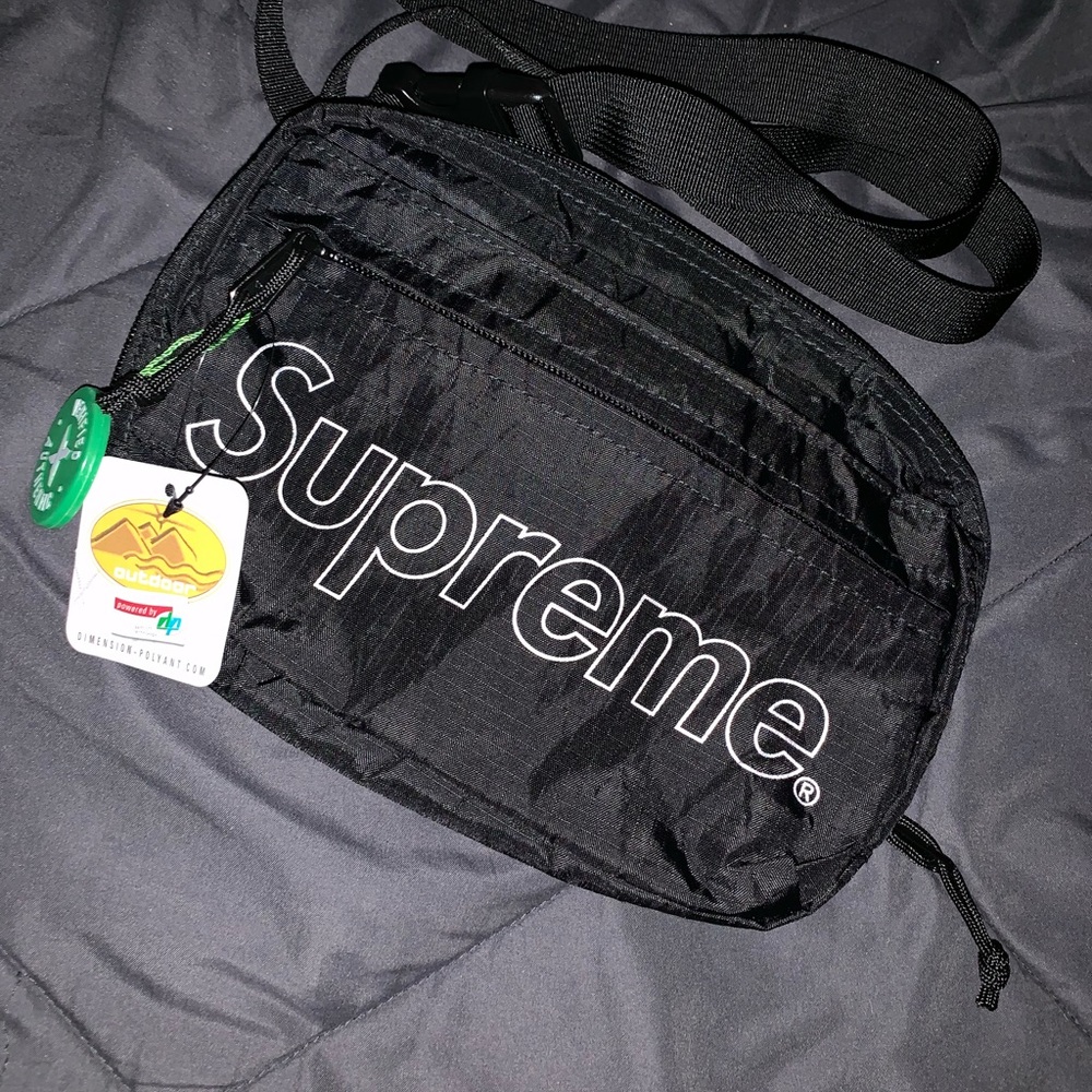 Supreme shoulder bag